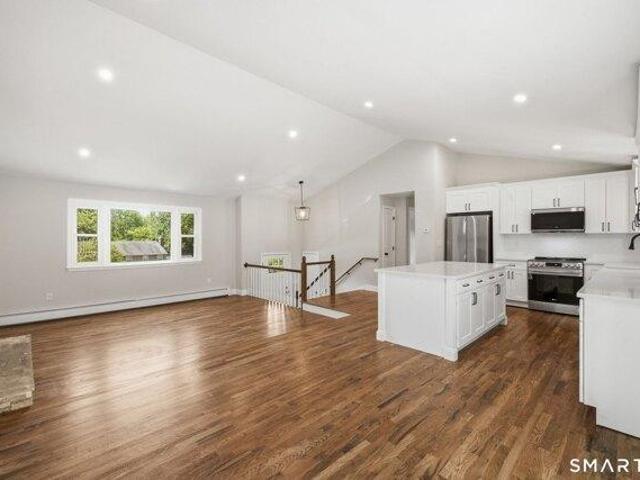 House for sale in Rocky Hill, Connecticut