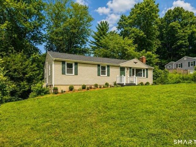 House for sale in Rocky Hill, Connecticut