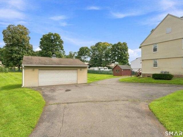 House for sale in Rocky Hill, Connecticut