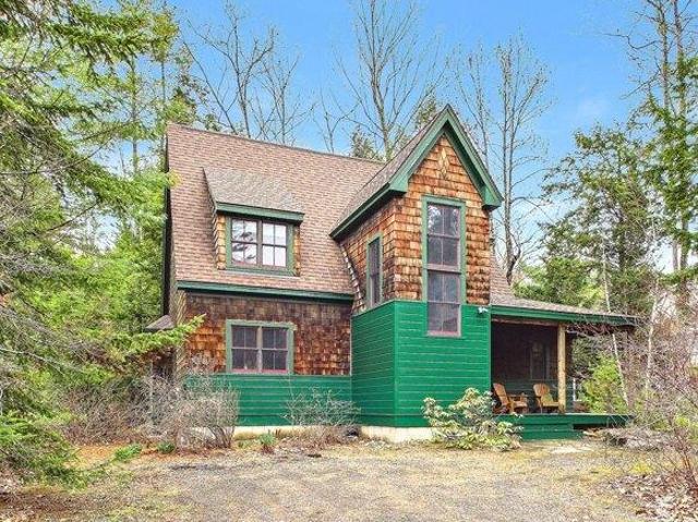 House for sale in Maine