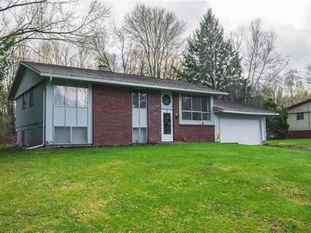 House for sale in Oneida, New York