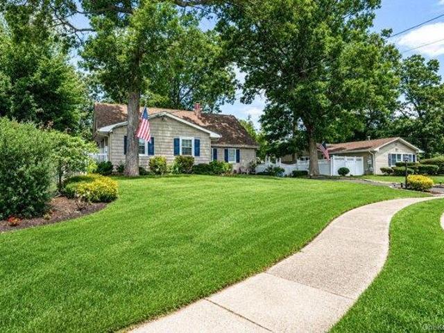 House for sale in Centereach, New York