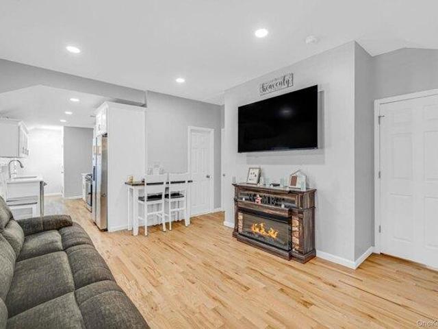 House for sale in Bohemia, New York