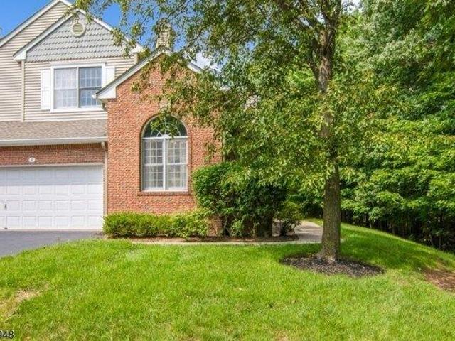 House for sale in Roseland, New Jersey