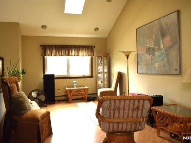 House for sale in Roseland, New Jersey