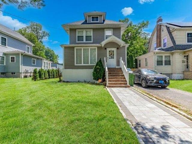 House for sale in Roselle, New Jersey