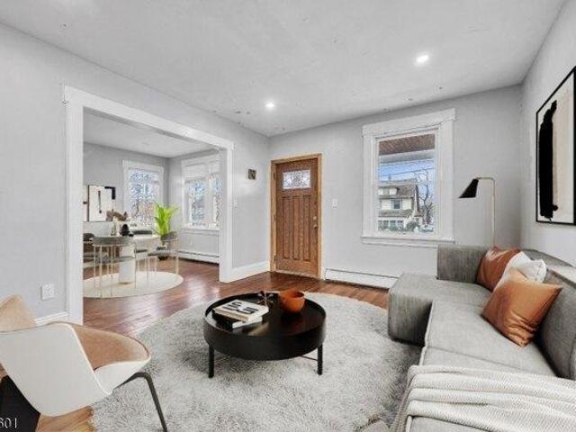 House for sale in Roselle, New Jersey