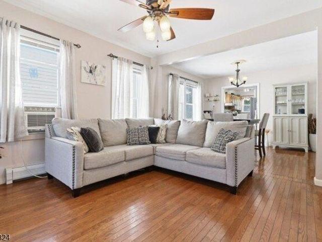 House for sale in Roselle, New Jersey