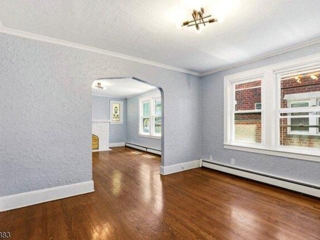 House for sale in Roselle, New Jersey