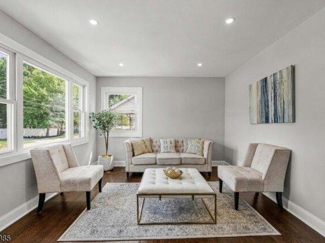 House for sale in Roselle, New Jersey