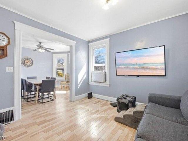 House for sale in Roselle, New Jersey