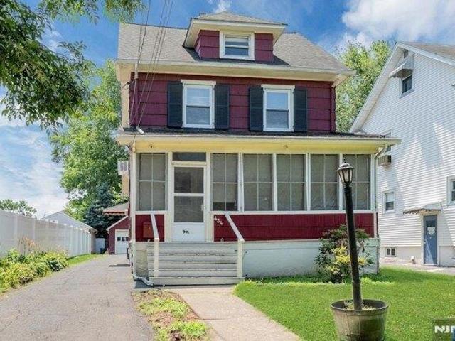 House for sale in Roselle, New Jersey