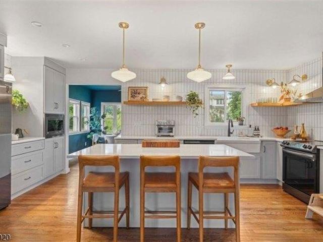 House for sale in Roselle, New Jersey