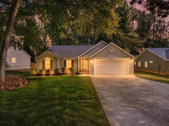 House for sale in Alpharetta, Georgia