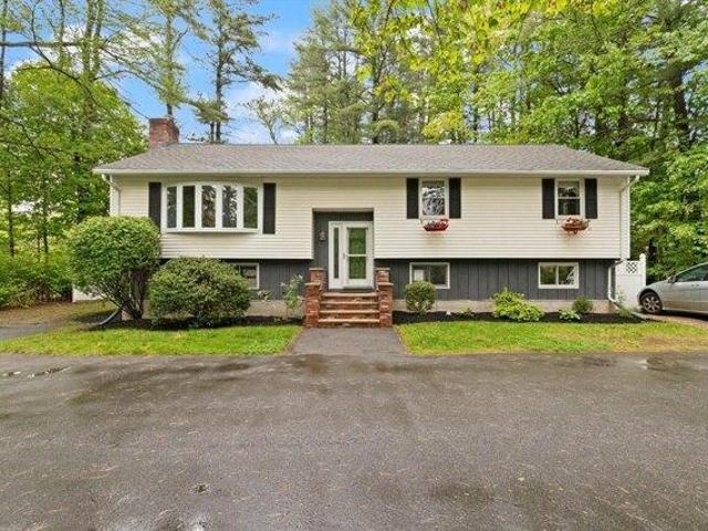 House for sale in Rowley, Massachusetts