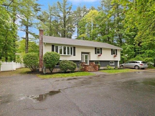 House for sale in Rowley, Massachusetts