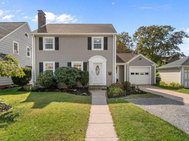 House for sale in Rumford, East Providence
