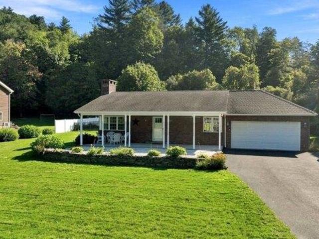 House for sale in Hampden, Massachusetts