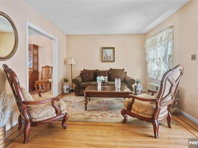 House for sale in Rutherford, New Jersey
