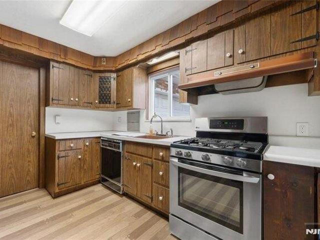 House for sale in Rutherford, New Jersey