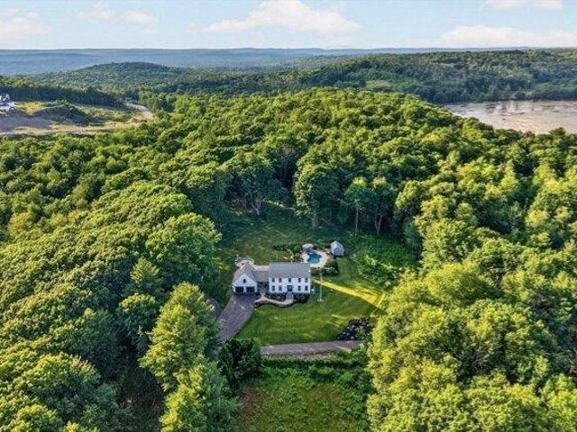 House for sale in Rutland, Massachusetts