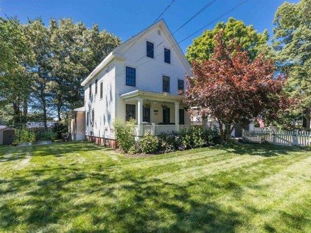 House for sale in New Hampshire