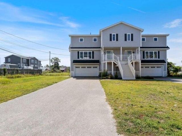 House for sale in Saco, Maine