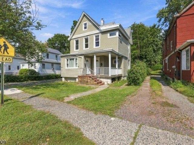 House for sale in Saddle Brook, Bergen County