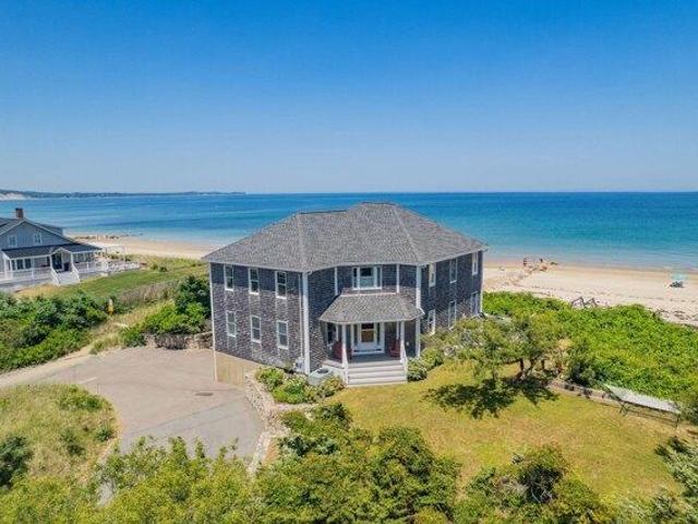House for sale in Cataumet, Massachusetts