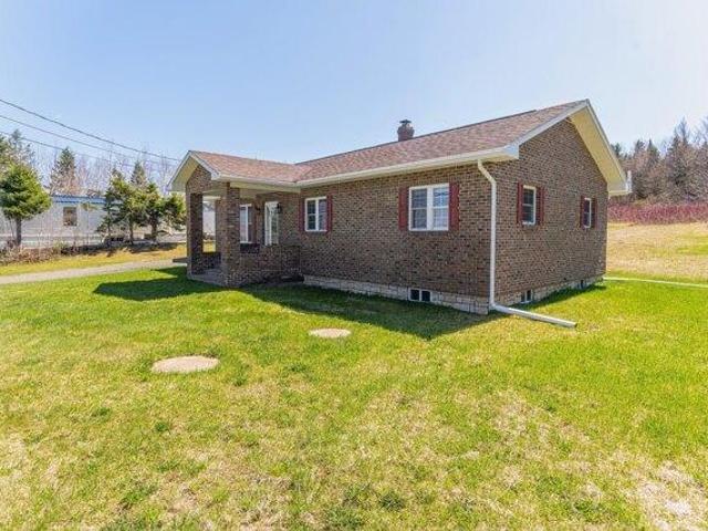 House for sale in Saint Agatha, Maine