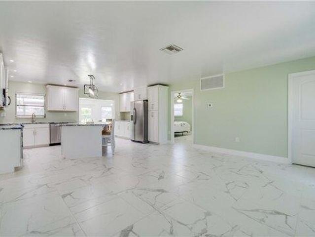 House for sale in Saint James City, Florida