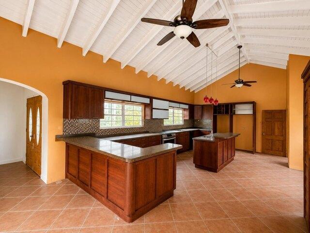 House for sale in Saint Thomas, Missouri