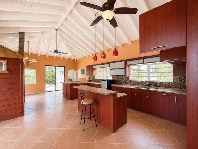 House for sale in Saint Thomas, Missouri