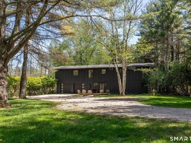 House for sale in Salisbury, Connecticut