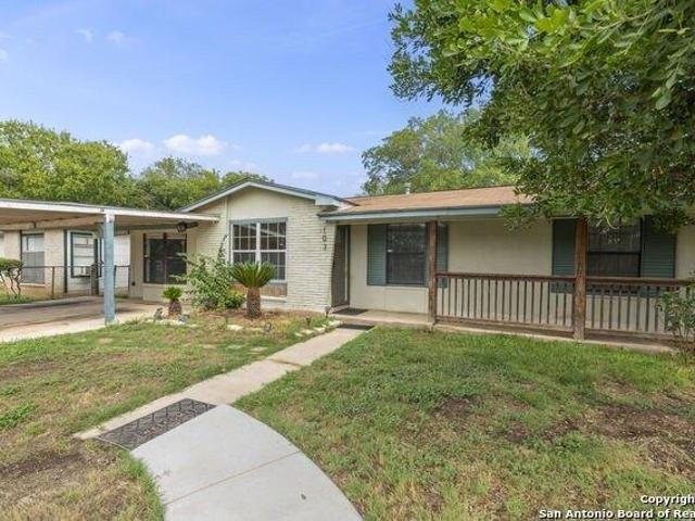 House for sale in Leesville, Texas