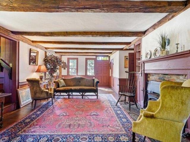House for sale in New Hampshire