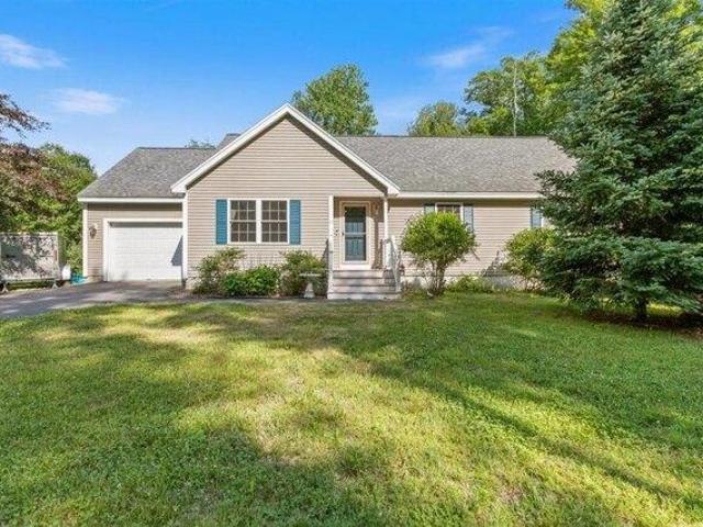 House for sale in New Hampshire