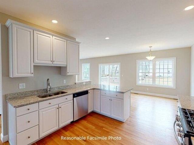 House for sale in New Hampshire