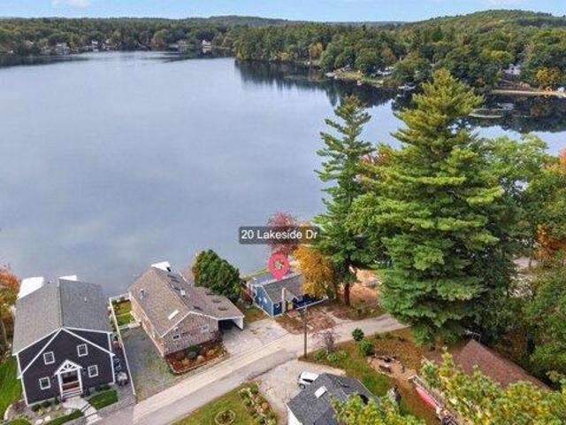 House for sale in Sandown, Rockingham County