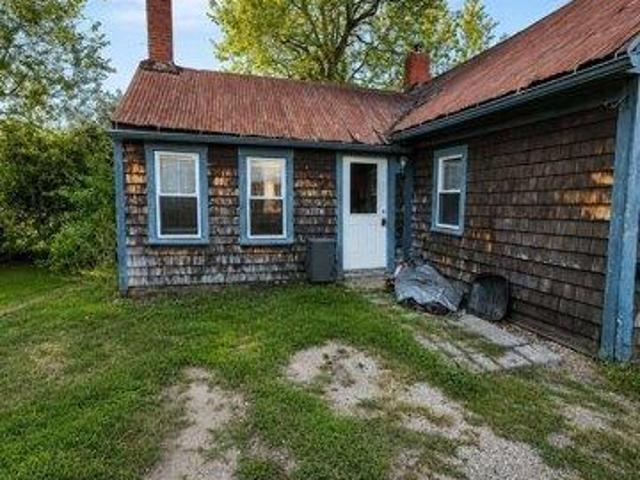 House for sale in Sanford, York County