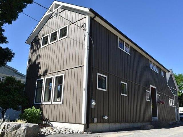 House for sale in Saratoga, New York