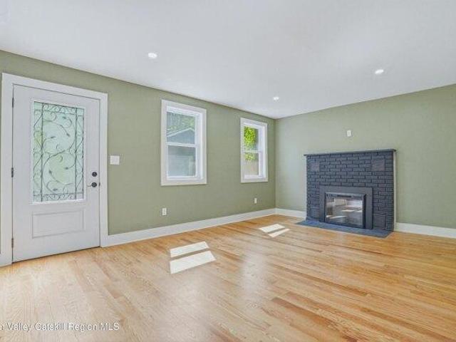 House for sale in Bloomington, New York