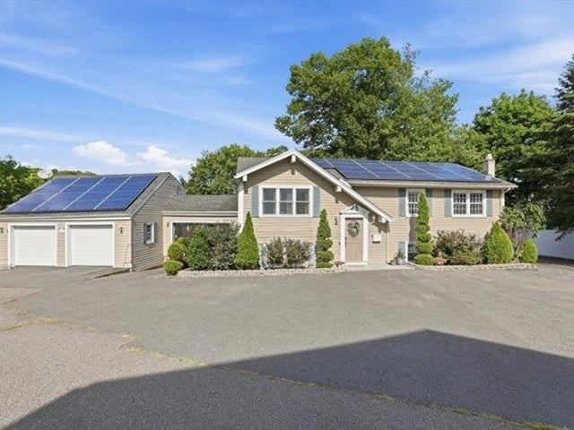 House for sale in Saugus, Massachusetts