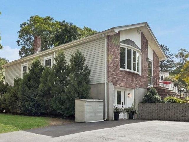 House for sale in Merrimac Terrace, Saugus