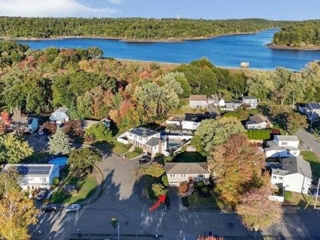 House for sale in North Saugus, Saugus