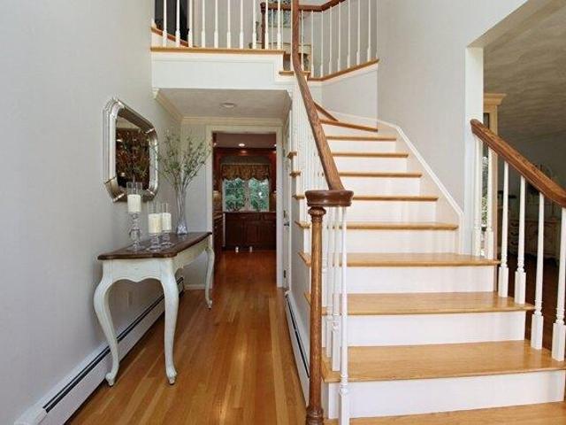 House for sale in Saugus, Essex County