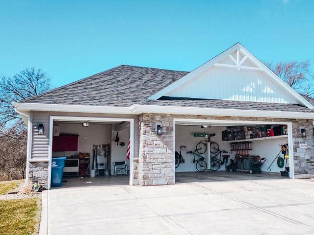 House for sale in Schererville, Indiana