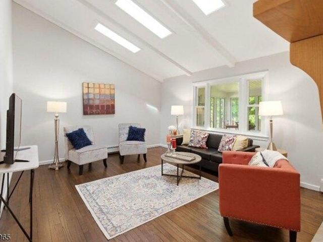 House for sale in Scotch Plains, New Jersey