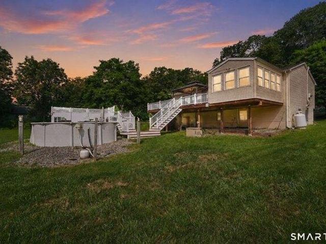 House for sale in Scotland, Connecticut
