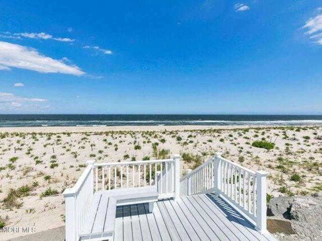 House for sale in Monmouth, New Jersey